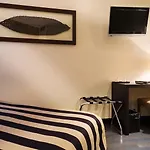 Hotel Arc Elysees Paris