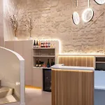 Hotel Arc Elysees Paris