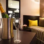 Hotel Arc Elysees