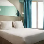 Arc Elysees Hotel Paris