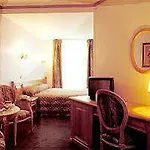 Hotel Arc Elysees Paris