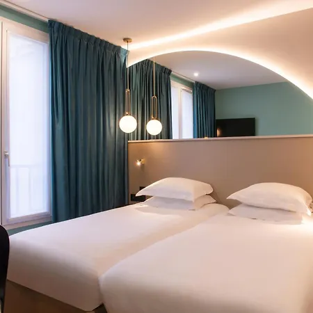 Arc Elysées Hotel 3*