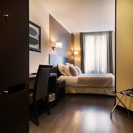 Arc Elysées 3* Parigi