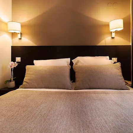 Hotel Arc Elysées Parigi