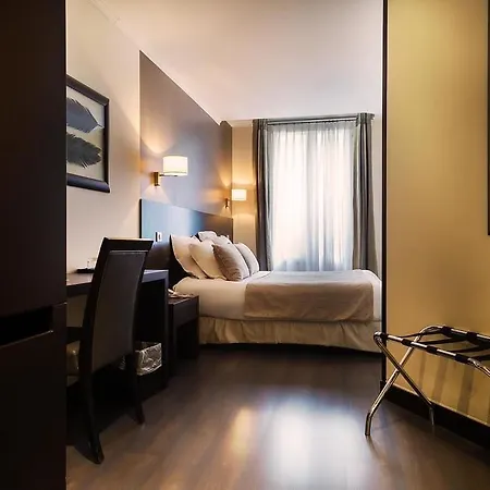 Hotel Arc Elysées