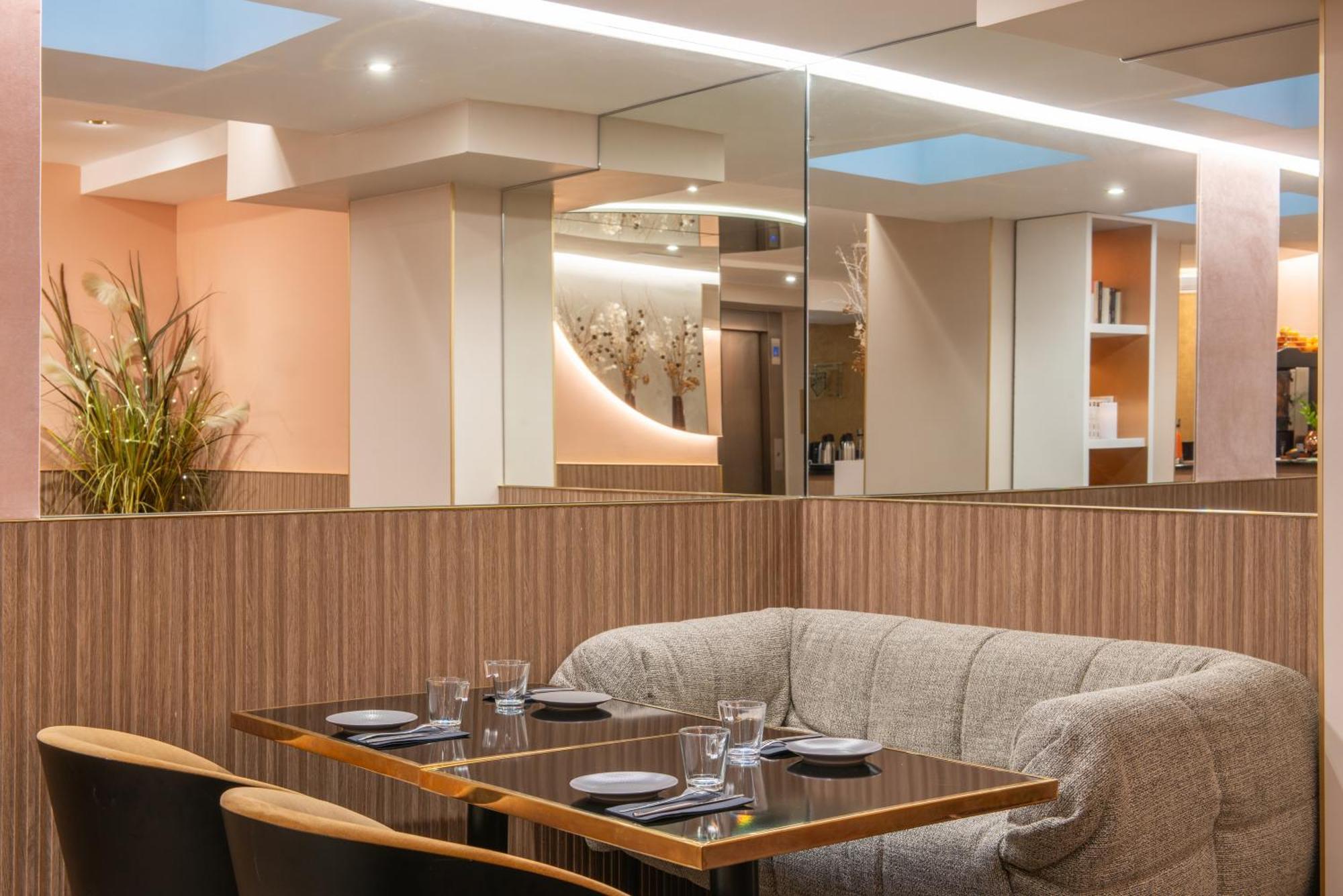 Arc Elysees Hotel Paris