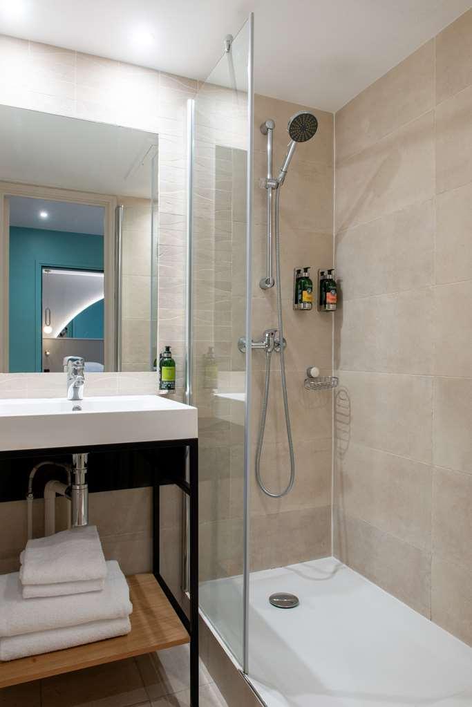 Hotel Arc Elysees 3*