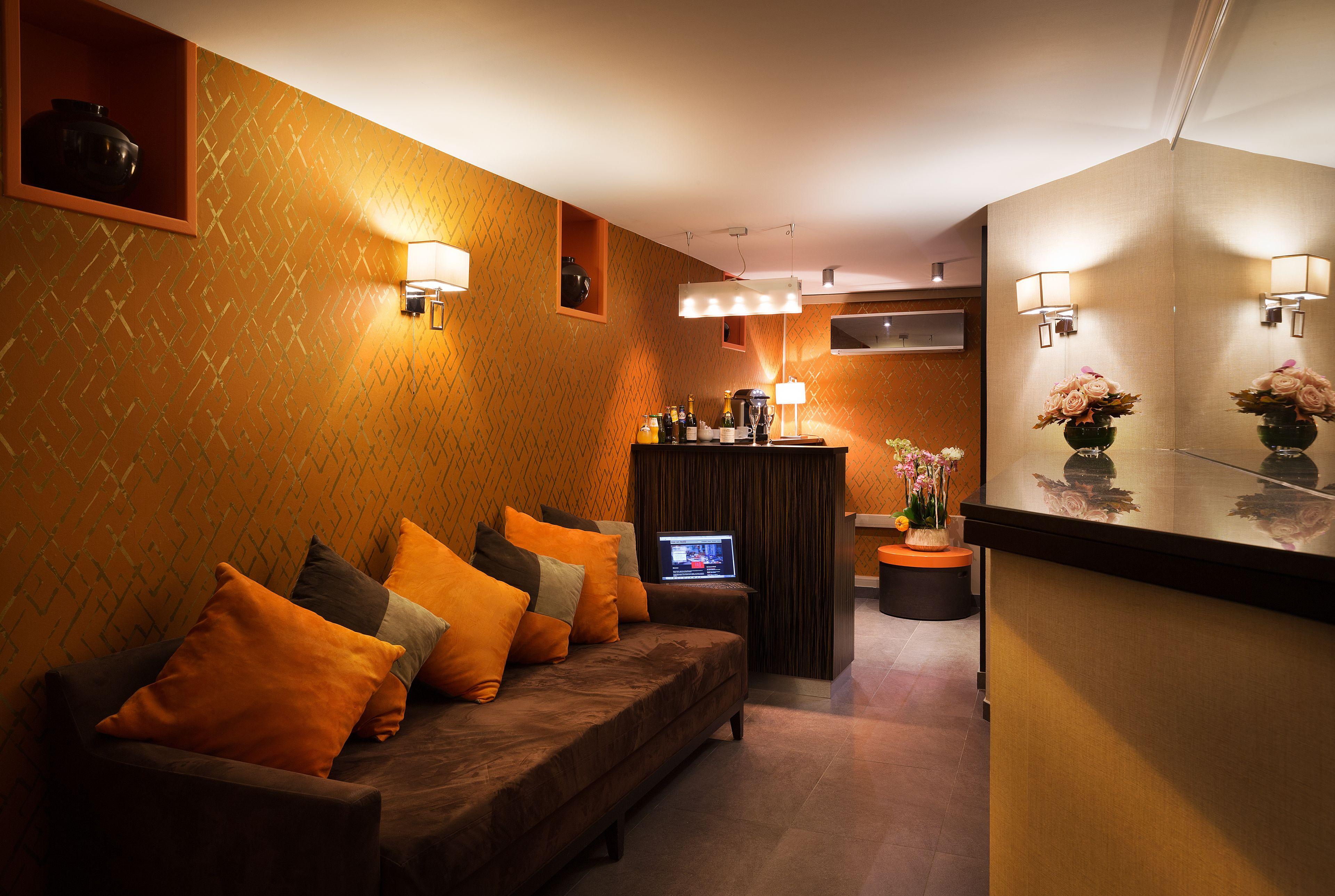 Hotel Arc Elysées 3*